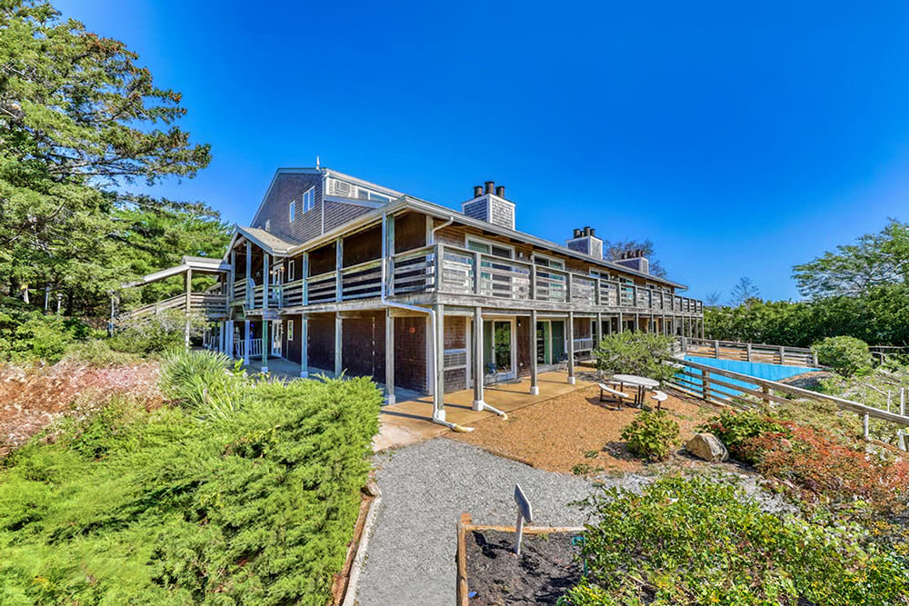 The Cottage at Island Inn