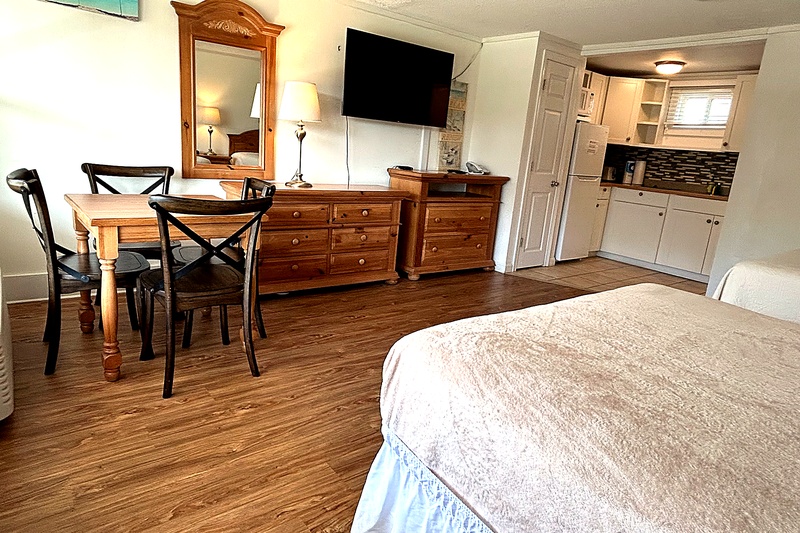 Studio Suite – Unit 18D at The Island Inn on Martha's Vineyard