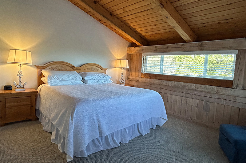 2 Bedroom Townhouse (2 Bath) – Unit 41G at The Island Inn on Martha's Vineyard