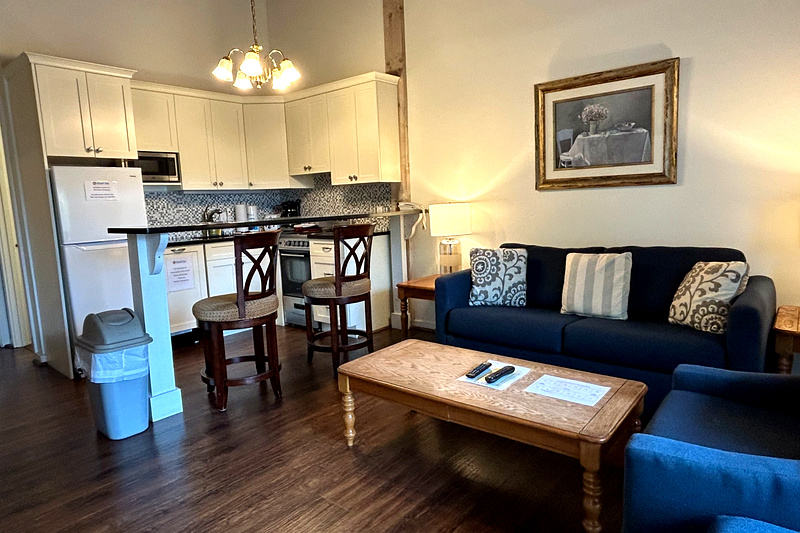 2 Bedroom Townhouse (1.5 Bath) – Unit 43G at The Island Inn on Martha's Vineyard